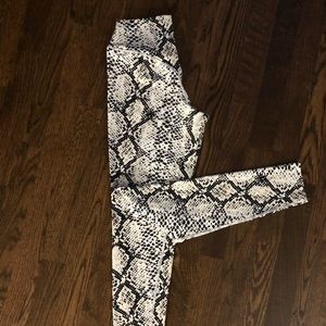 NEW, NEVER USED Balance Athletica Python Leggings